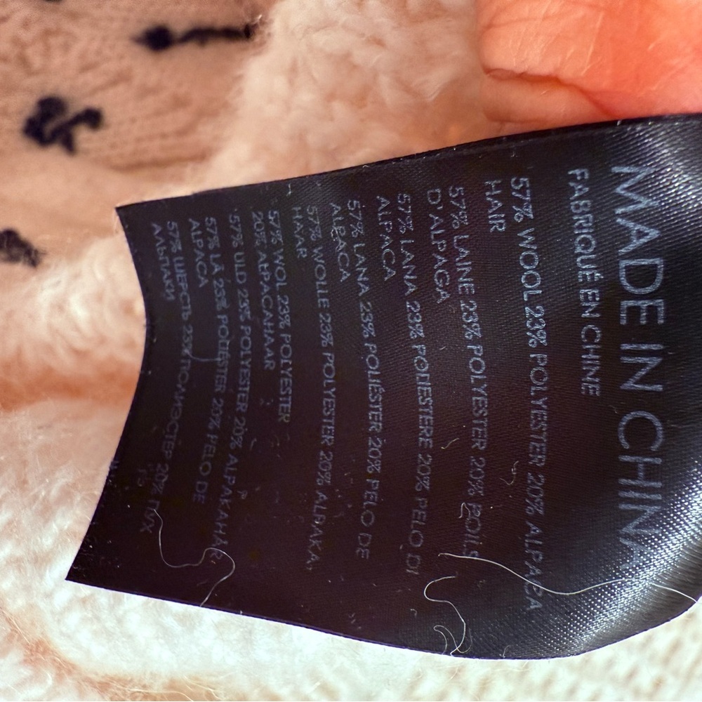 Club Monaco Sweater White - Picture 7 of 14